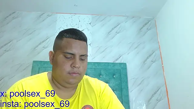 Snapshot of Poolsex_69 chatting on December 24, 1:17 pm Poolsex 69 online show from December 24, 1:17 pm