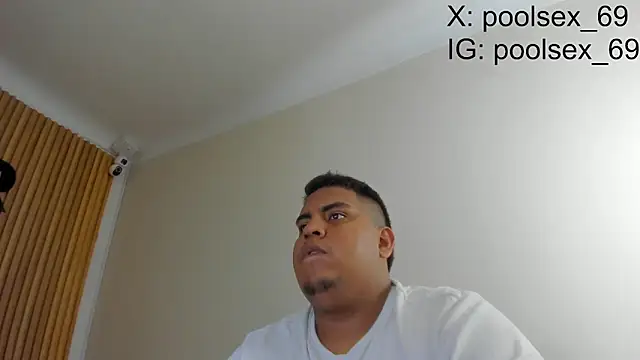 Snapshot of Poolsex_69 chatting on September 10, 8:09 pm Poolsex 69 online show from September 10, 8:09 pm