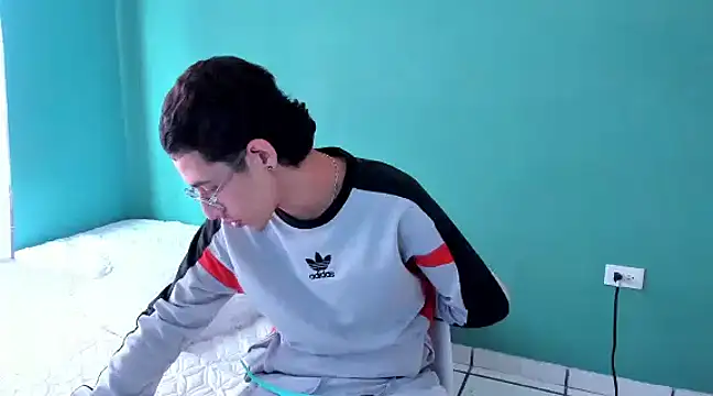 Snapshot of Chandler_ken chatting on December 28, 6:50 pm Chandler ken online show from December 28, 6:50 pm