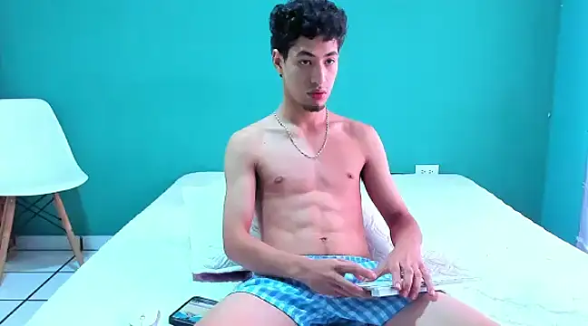 Snapshot of Chandler_ken chatting on March 1, 4:33 pm Chandler ken online show from March 1, 4:33 pm