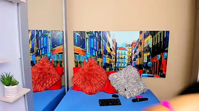 CristalLoren online show from March 22, 11:42 am