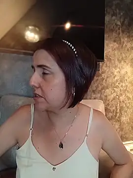 IsisBlake online show from March 22, 1:03 pm