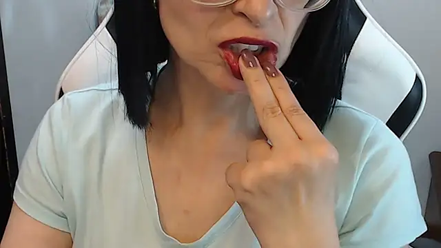 AnasstaciaEvans online show from March 7, 2:30 am