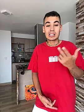 Snapshot of Cuteandhornyy chatting on December 13, 8:15 pm Cuteandhornyy online show from December 13, 8:15 pm