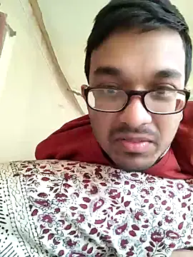 Snapshot of THE_NAKED_BOY chatting on January 25, 3:19 am THE NAKED BOY online show from January 25, 3:19 am