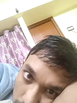 Snapshot of THE_NAKED_BOY chatting on December 1, 6:18 am THE NAKED BOY online show from December 1, 6:18 am