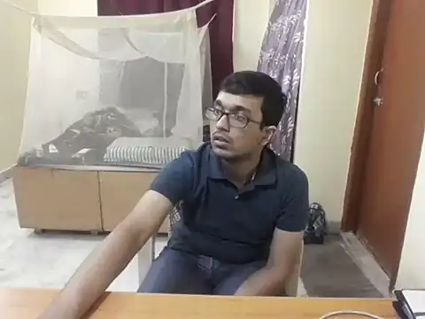 Snapshot of THE_NAKED_BOY chatting on February 27, 3:50 am THE NAKED BOY online show from February 27, 3:50 am