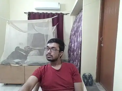 Snapshot of THE_NAKED_BOY chatting on March 20, 10:36 pm THE NAKED BOY online show from March 20, 10:36 pm