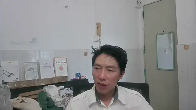 Snapshot of xhqds chatting on July 2, 10:49 pm xhqds online show from July 2, 10:49 pm