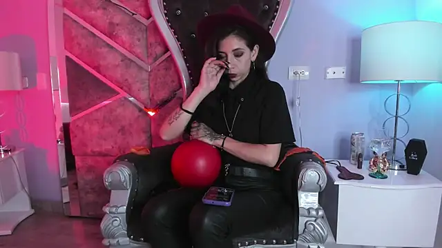 Snapshot of Teresajames_ chatting on January 26, 8:23 pm Teresajames online show from January 26, 8:23 pm