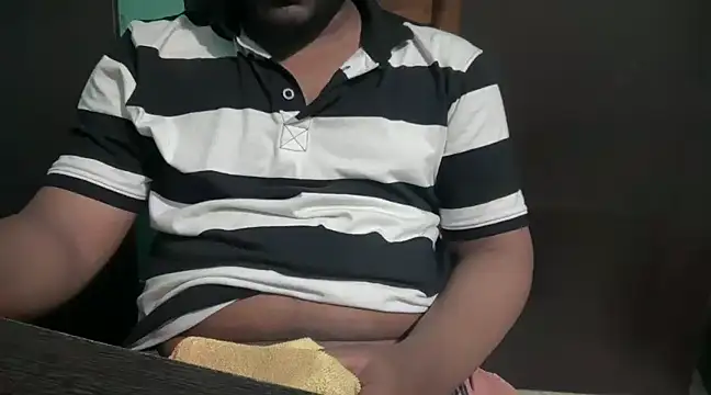 Snapshot of telugu_boy_ chatting on December 22, 12:38 pm telugu boy  online show from December 22, 12:38 pm