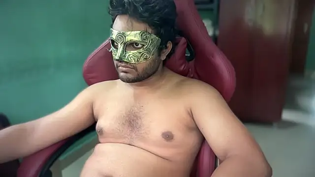 Snapshot of telugu_boy_ chatting on December 25, 9:13 am telugu boy  online show from December 25, 9:13 am