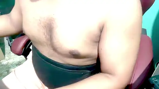 Snapshot of telugu_boy_ chatting on March 20, 2:21 pm telugu boy  online show from March 20, 2:21 pm