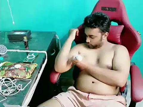 Snapshot of telugu_boy_ chatting on October 8, 4:10 am telugu boy  online show from October 8, 4:10 am