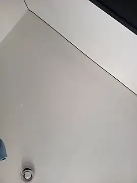 weedmanhot28 online show from December 27, 2:54 pm