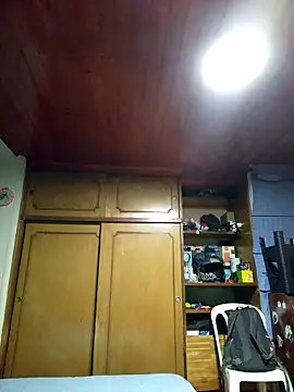 weedmanhot28 online show from September 10, 12:43 am