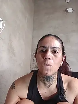 Snapshot of Dakary_hot chatting on July 16, 6:36 pm Dakary hot online show from July 16, 6:36 pm