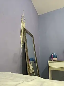 Snapshot of PutinhapeludaBabyHairy chatting on December 5, 10:23 am PutinhapeludaBabyHairy online show from December 5, 10:23 am