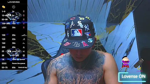 Kevin22 222 online show from November 24, 3:06 am