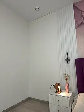 Snapshot of Kelly_Cuutie chatting on June 7, 1:21 am Kelly Cuutie online show from June 7, 1:21 am