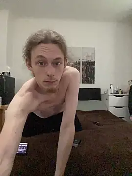 Snapshot of Dudetime chatting on October 28, 2:31 pm Dudetime online show from October 28, 2:31 pm