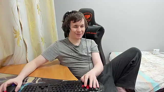 iliaskrislove online show from March 23, 12:58 am