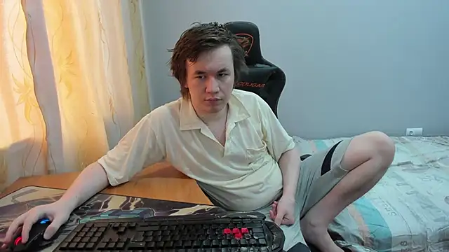 iliaskrislove online show from March 29, 8:58 am