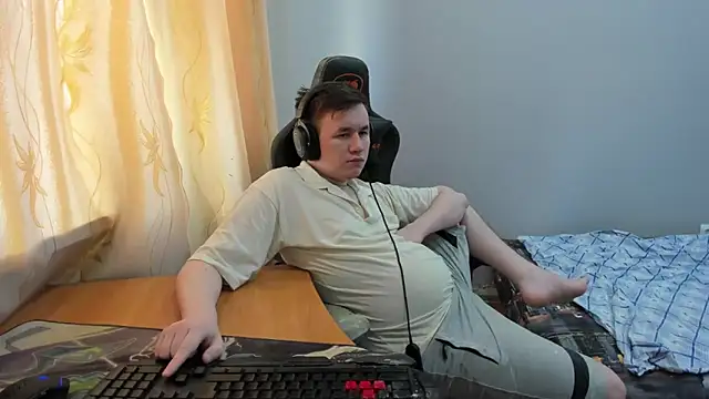 Snapshot of iliaskrislove chatting on May 7, 5:24 am iliaskrislove online show from May 7, 5:24 am