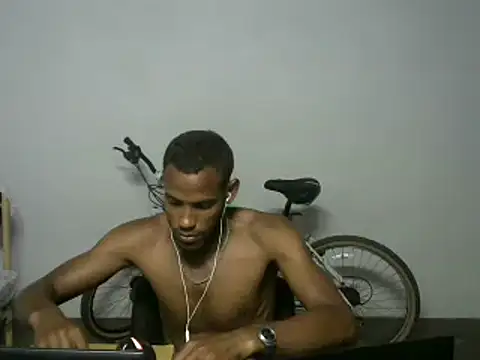 Snapshot of michel_sc chatting on May 8, 8:41 am michel sc online show from May 8, 8:41 am
