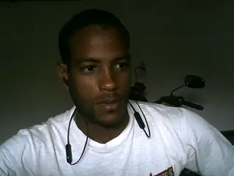 Snapshot of michel_sc chatting on May 24, 10:53 am michel sc online show from May 24, 10:53 am