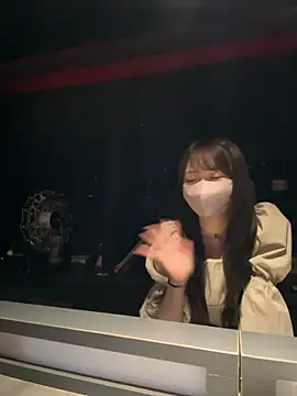 Snapshot of yuki-chi chatting on May 6, 2:11 pm yuki-chi online show from May 6, 2:11 pm