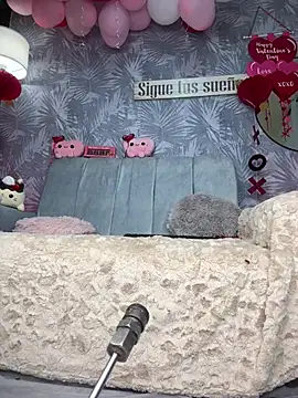 Snapshot of antonelaswete02 chatting on February 13, 11:45 pm antonelaswete02 online show from February 13, 11:45 pm