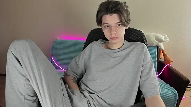 Liam sexy1 online show from January 29, 5:09 am