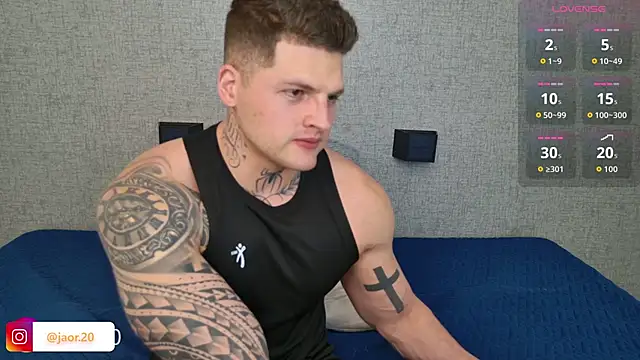 Snapshot of Jaor_owens20 chatting on February 10, 10:58 pm Jaor owens20 online show from February 10, 10:58 pm