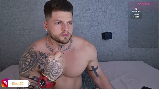 Jaor owens20 online show from March 8, 11:41 pm