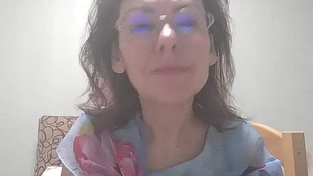 Snapshot of HollyJewel chatting on February 20, 4:36 pm HollyJewel online show from February 20, 4:36 pm