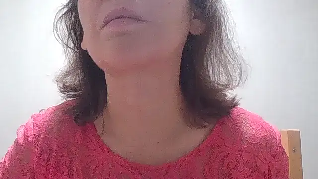 Snapshot of HollyJewel chatting on October 21, 4:19 pm HollyJewel online show from October 21, 4:19 pm