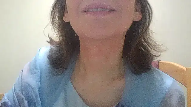 HollyJewel online show from November 10, 4:17 pm