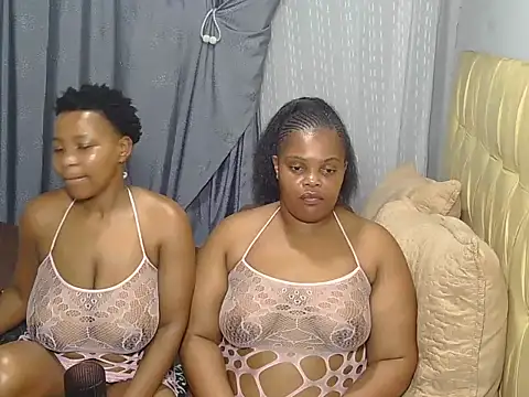 Snapshot of Xxxsluts chatting on July 10, 8:44 pm Xxxsluts online show from July 10, 8:44 pm