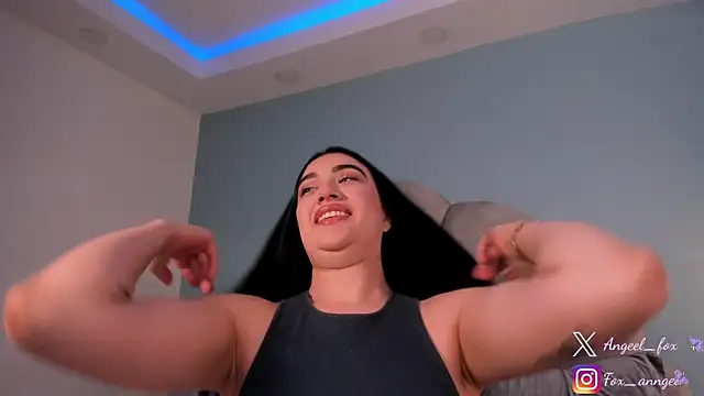 angeel fox online show from September 11, 4:56 am