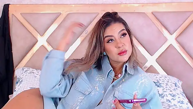 Snapshot of JoannaStanford chatting on February 15, 9:55 pm JoannaStanford online show from February 15, 9:55 pm