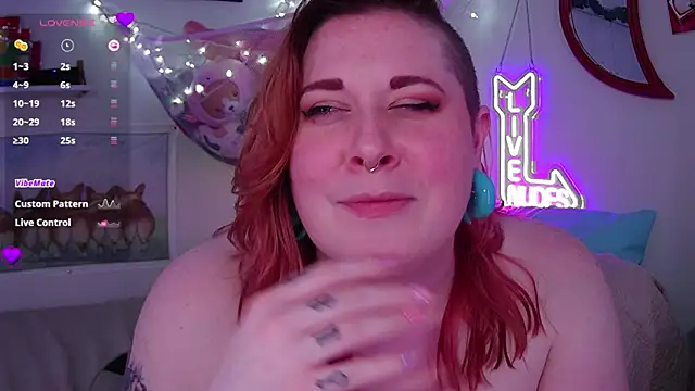 opalreigning online show from February 7, 12:17 pm