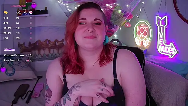 opalreigning online show from February 8, 9:35 am