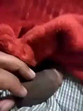 Snapshot of Leratolalebo chatting on February 19, 6:32 pm Leratolalebo online show from February 19, 6:32 pm