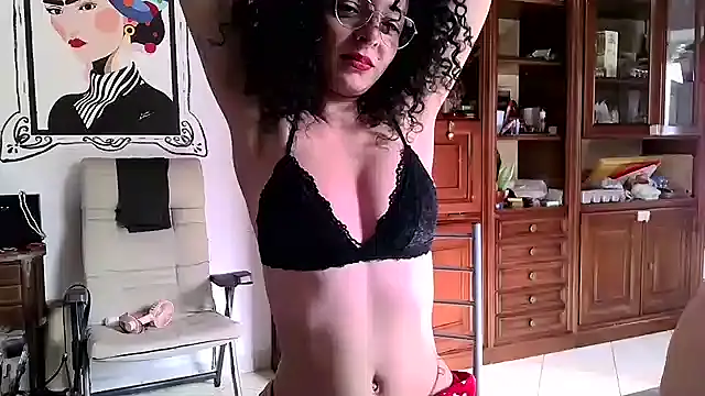 Emily Posh online show from March 6, 11:17 am