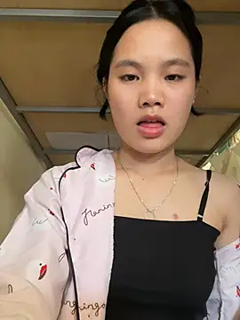 Snapshot of Be-MyMy chatting on January 14, 6:24 am Be-MyMy online show from January 14, 6:24 am