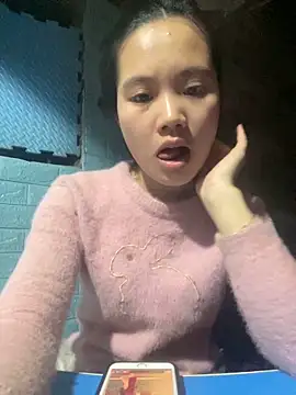 Snapshot of Be-MyMy chatting on January 22, 1:32 pm Be-MyMy online show from January 22, 1:32 pm