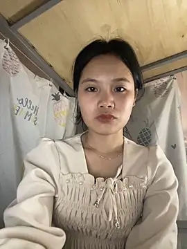 Snapshot of Be-MyMy chatting on February 16, 7:48 am Be-MyMy online show from February 16, 7:48 am