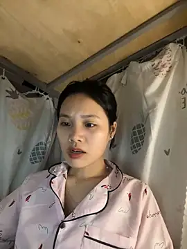 Snapshot of Be-MyMy chatting on February 22, 7:23 am Be-MyMy online show from February 22, 7:23 am