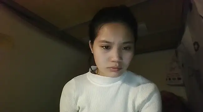 Snapshot of Be-MyMy chatting on March 9, 1:35 am Be-MyMy online show from March 9, 1:35 am